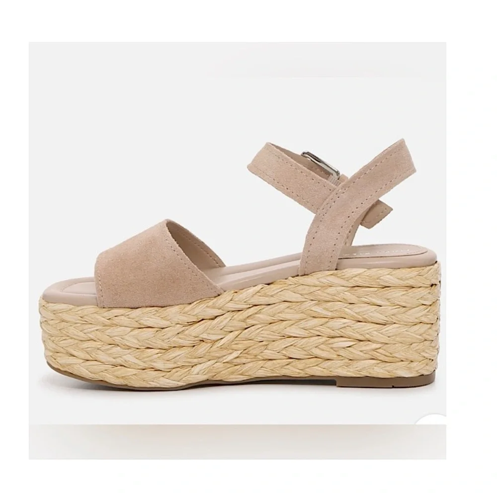 Marc Fisher Beige Espadrille Platform Sandals